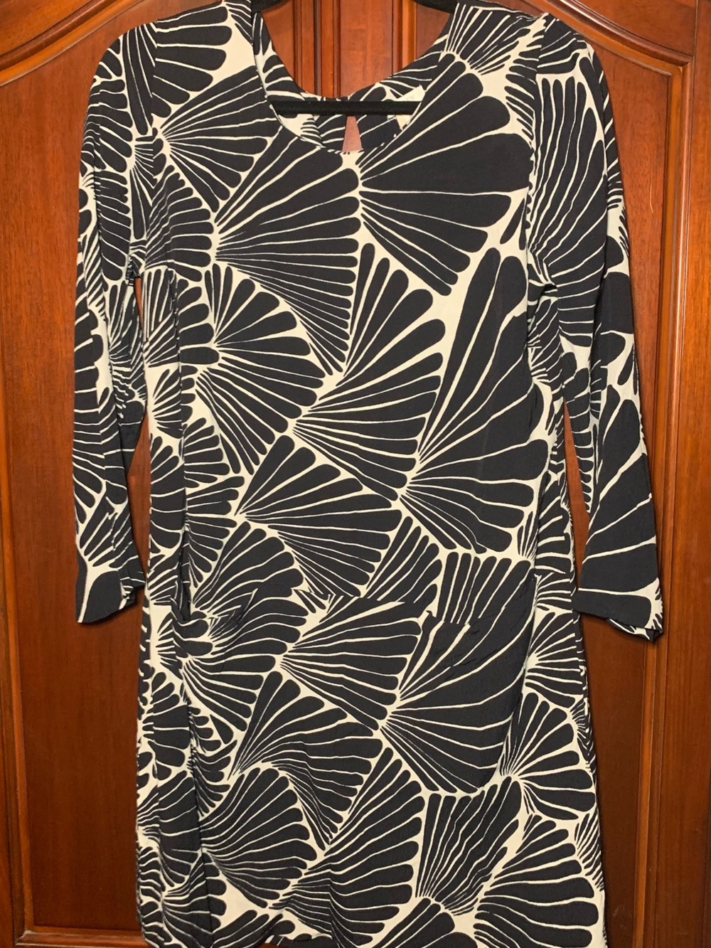 J. Crew Black and White Long-Sleeve Printed Shift Dress Front Pockets